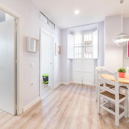 Apartamentos Alfaqueque A Севілья Екстер'єр фото