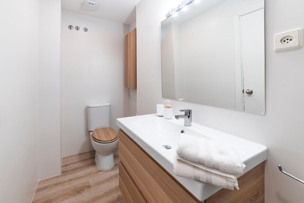 Apartamentos Alfaqueque A Севілья Екстер'єр фото